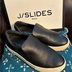 J/SLIDES Black Slip-On Women's Sneakers